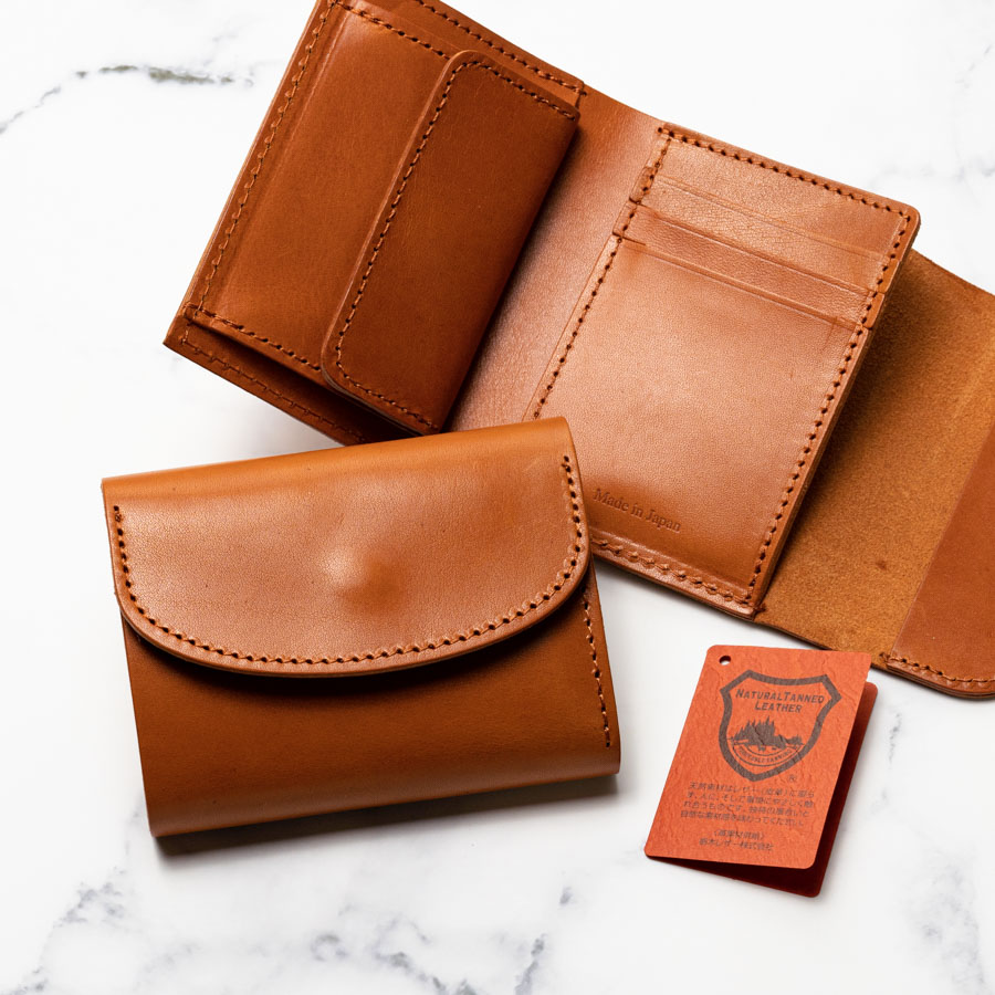 最大89%OFFクーポン Natural Tanned Leather 三つ折りコンパクト財布