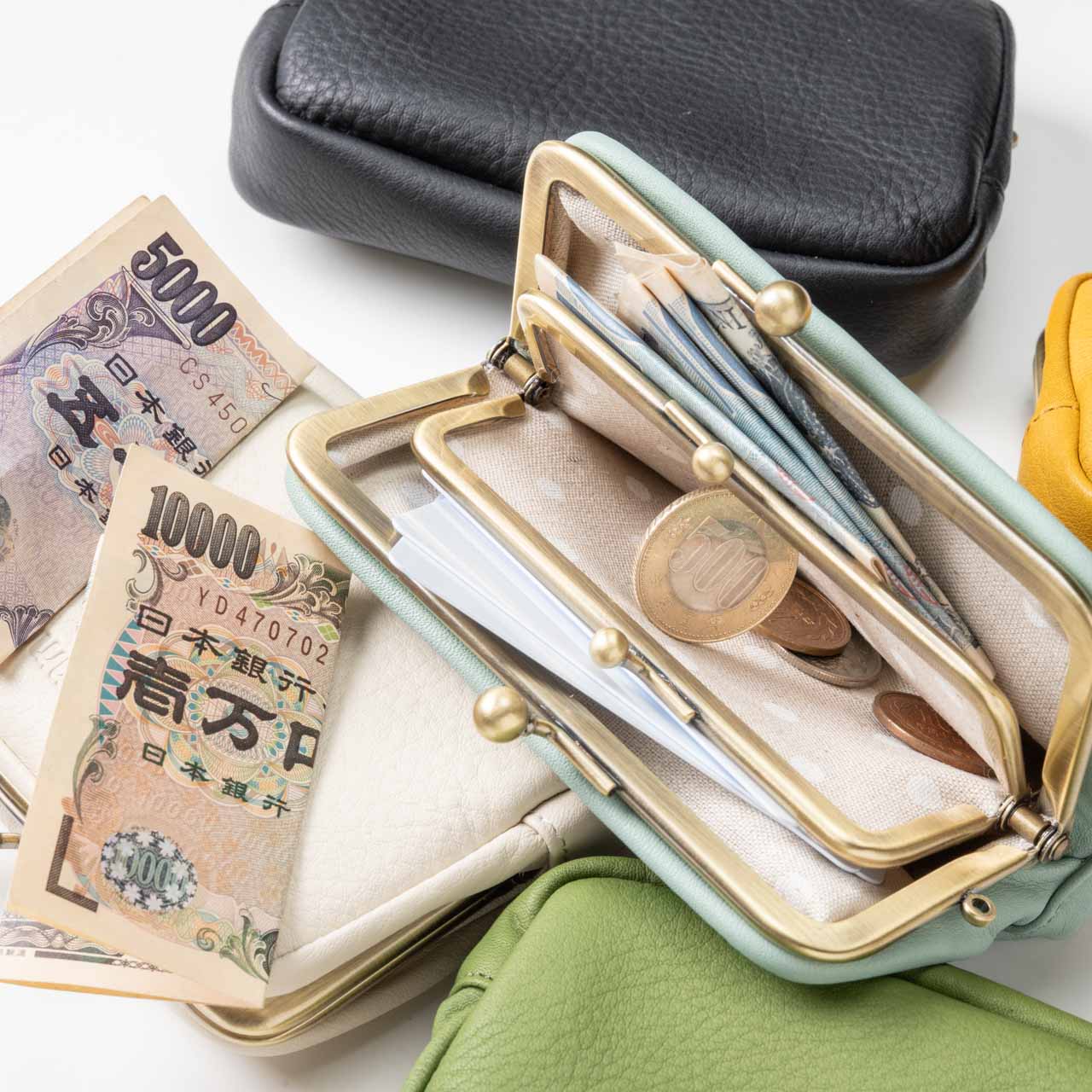 Kanmi 親子がま口 財布 レディース フカフカ ポーチ ブランド : 革小物