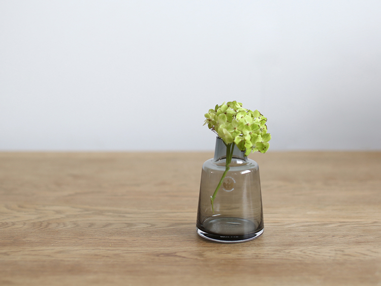 【HOLMEGAARD】Flora vase H12cm (short neck) smoke  ホルムガード i-34885 | HOLMEGAARD | 04