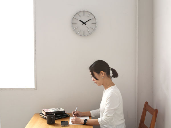 Lemnos Edge Clock (SIZE:M アルミニウム) AZ 24-08 AL レムノス 壁掛時計 i-32337 | Lemnos | 06