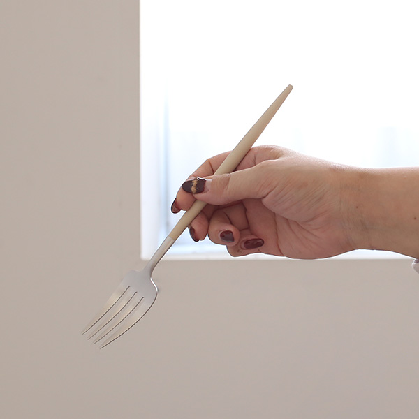 【Cutipol】GOA ディナーフォーク アイボリーシルバー  CT-IGO-F-04 カトラリー クチポール ゴア i-34030 | Cutipol