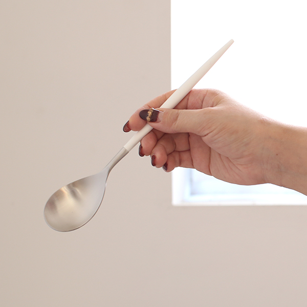 【Cutipol】MIO テーブルスプーン(ホワイトシルバー)CT-MIW-F-05 カトラリー クチポール ミオ i-34034 | Cutipol