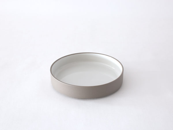 【HASAMI PORCELAIN】ボウル HAW109(SIZE:φ18.5cm アッシュホワイト) グレーコレクション 食器 波佐見焼 ハサミポーセリン  32815 | HASAMI PORCELAIN | 01