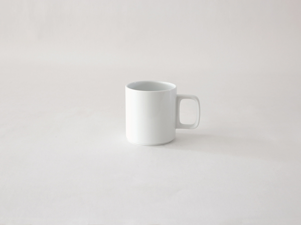 【HASAMI PORCELAIN】 マグカップ HPW020(size:M ホワイト) 食器 波佐見焼 ハサミポーセリン 32794 | HASAMI PORCELAIN | 01