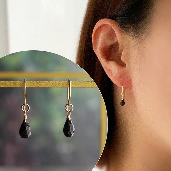 8月誕生石 ブラックスピネル ピアス イヤリング ドロップカット 天然石 黒 小ぶり シンプル K14GF 大人可愛い お守り ジュエリー