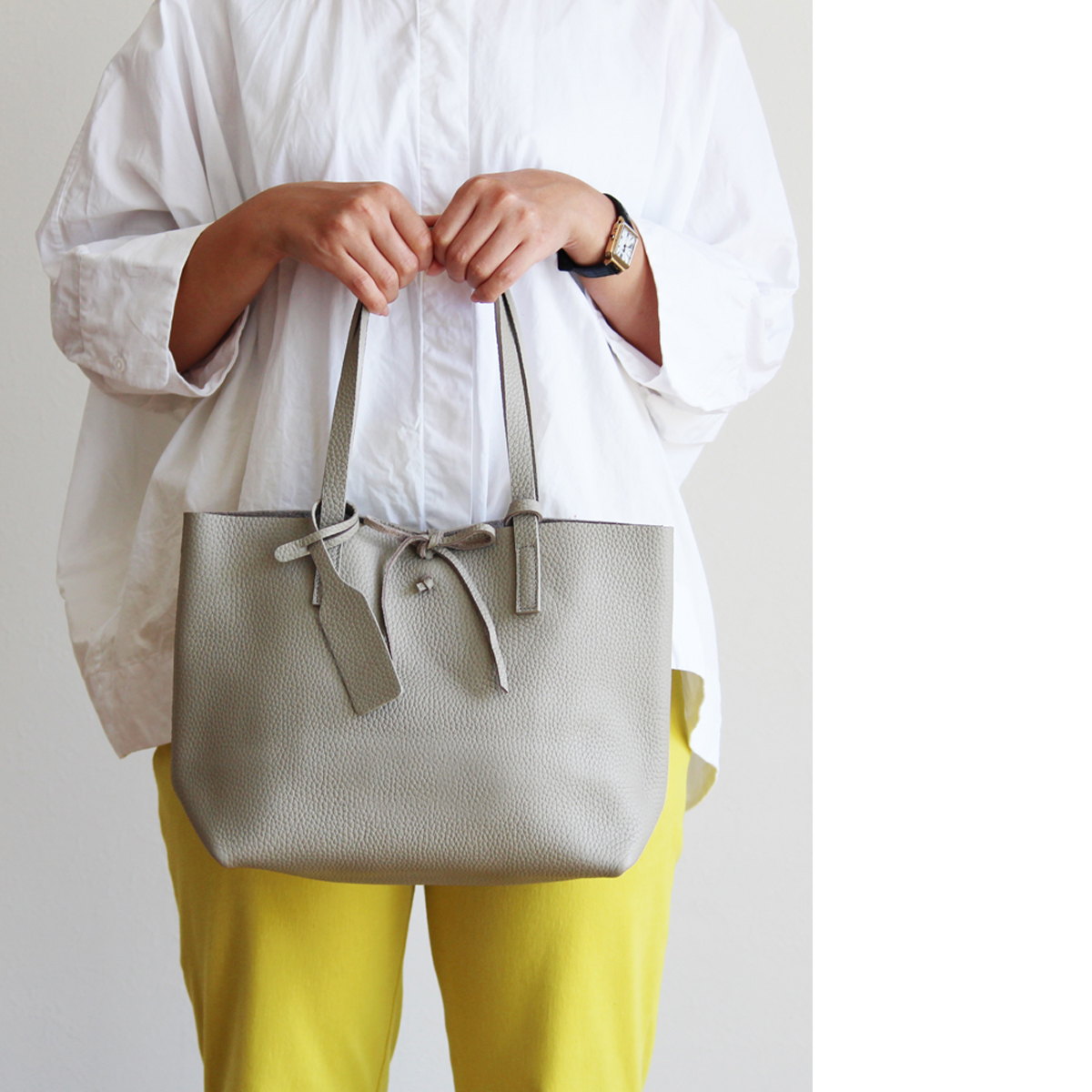 ドラマ使用バッグ 内田有紀 トートバッグ レディース 小さめ ミニ 本革 きれいめ イタリア レザー 軽い 女性 誕生日 女性 30代 40代 50代 60代 母 還暦祝い Bizen Original04 Bizenヤフーショッピング店 通販 Yahoo ショッピング ドラマ使用バッグ 内田有紀 トートバッグ レディース 小さめ ミニ 本革 きれいめ イタリア レザー 軽い 女性 誕生日 女性 30代 40代 50代 60代 母 還暦祝い Bizen Original04 Bizenヤフーショッピング店 通販 Yahoo ショッピング