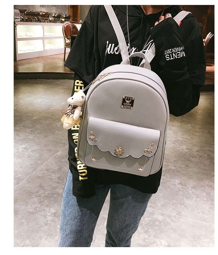 レディース リュックサック レディース プレゼント ギフト 贈り物 誕生日 レディースバッグ おしゃれ 大容量 通学 通勤 旅行 デイパック 通勤（通勤用/通勤バッグ/通勤バック/通勤かばん） 通学（通学用/通学バッグ/通学バック/通学かばん） 旅行 普段使い