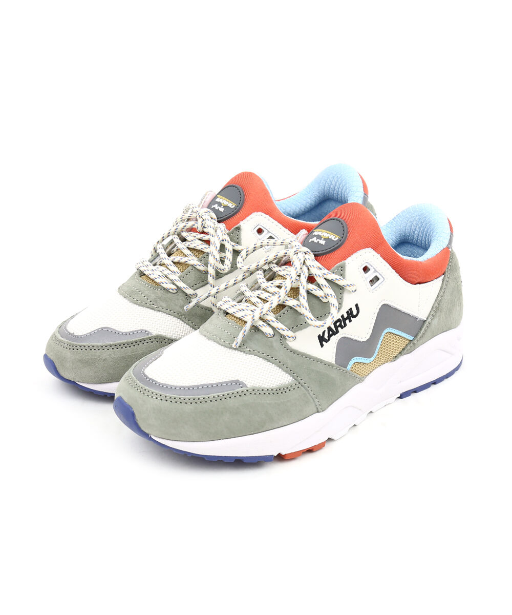 カルフ スニーカー シューズ 靴 Aria アリア Karhu 21春夏新作 レディース 国内正規品 Etre Par Bleu Comme Bleu 通販 Paypayモール