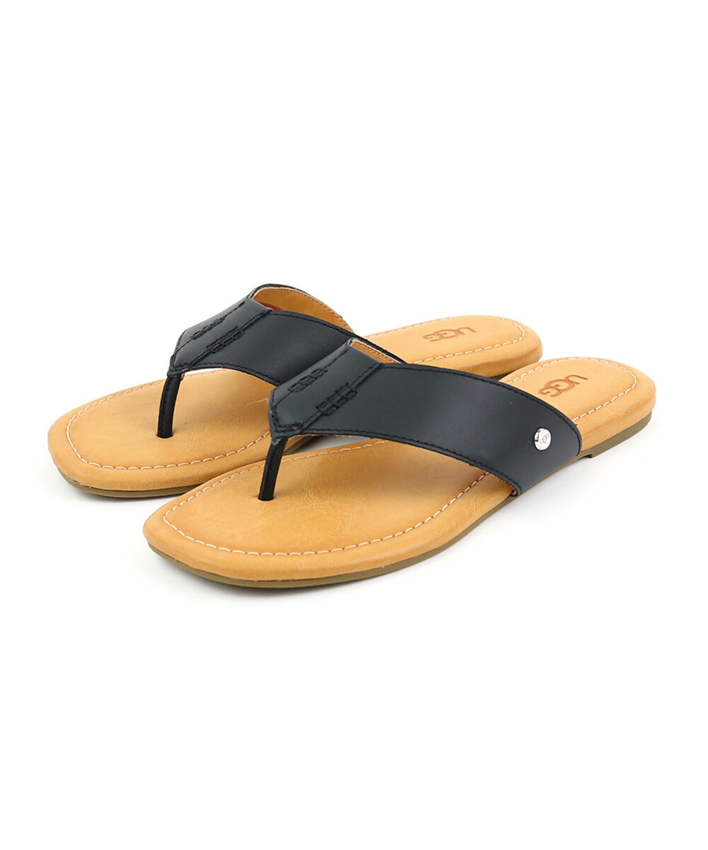 UGG ライトブルー ビーチサンダル　フラットサンダル Amazon | UGG メンズ Brookside II ビーチサンダル, チェス