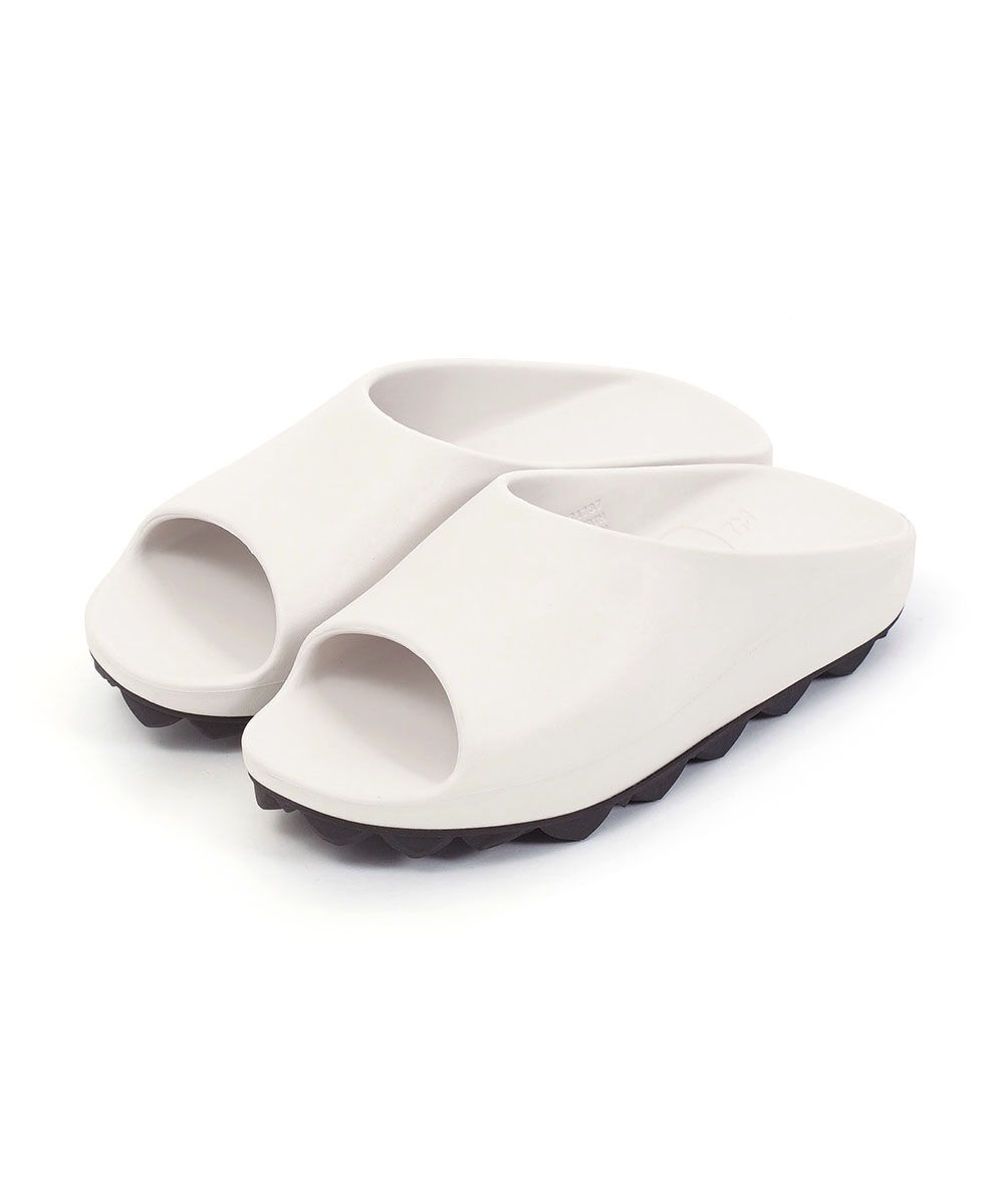 パコ スライドサンダル LUX-2 AIR STUDDED SOLE PPACO 2026春夏新作