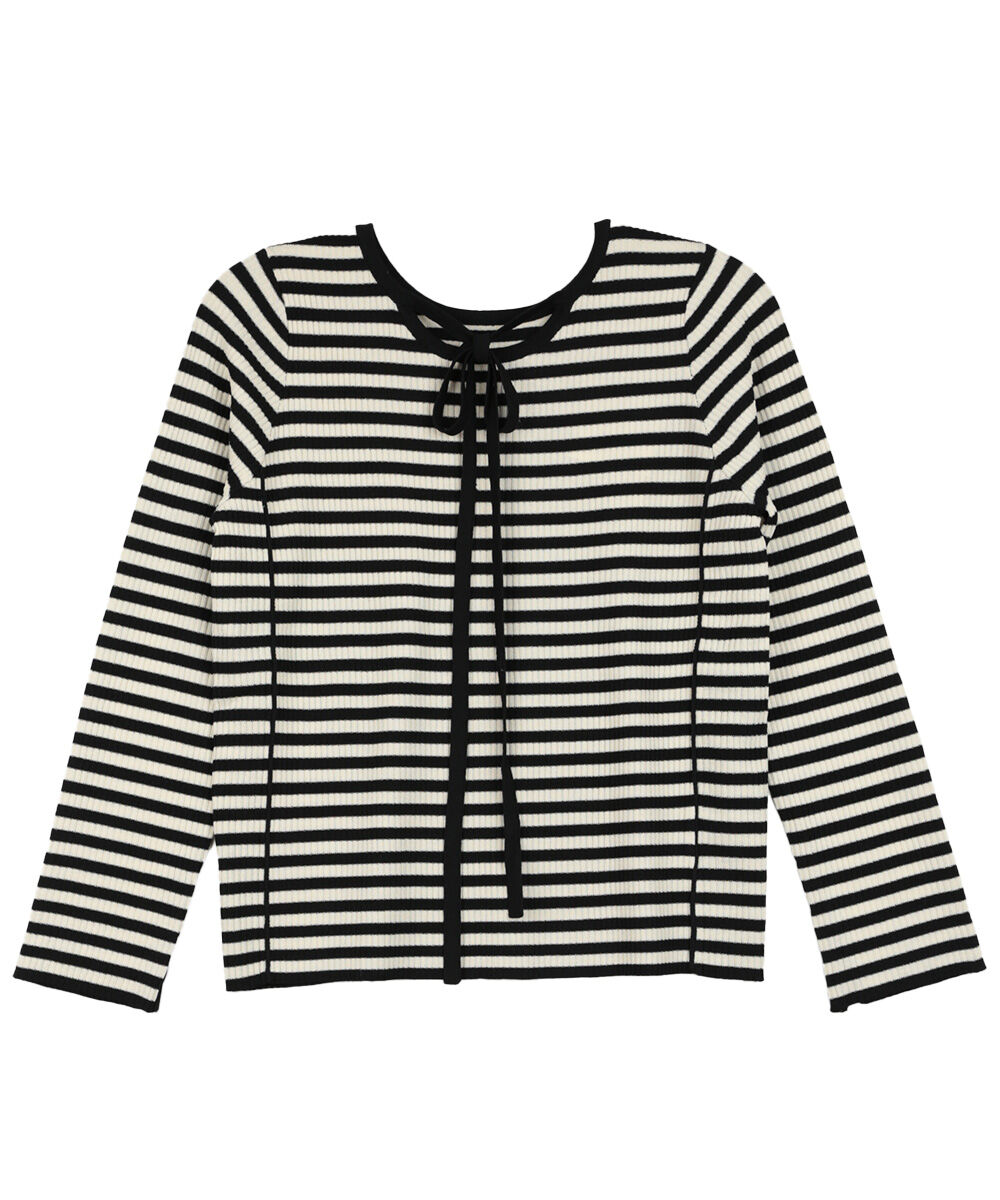 新品タグ付き　CHIGNON(シニヨン)　チョーカーニット 2025ss 新品タグ付き CHIGNON(シニヨン) チョーカーニット 2025ss