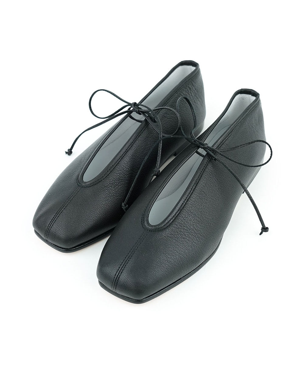 SUI LACE UP BALLET【BLK】 北欧、暮らしの道具店 LACE UP BALLET【BLK-BLK】/ SUI | SUI(スイ)公式通販サイト