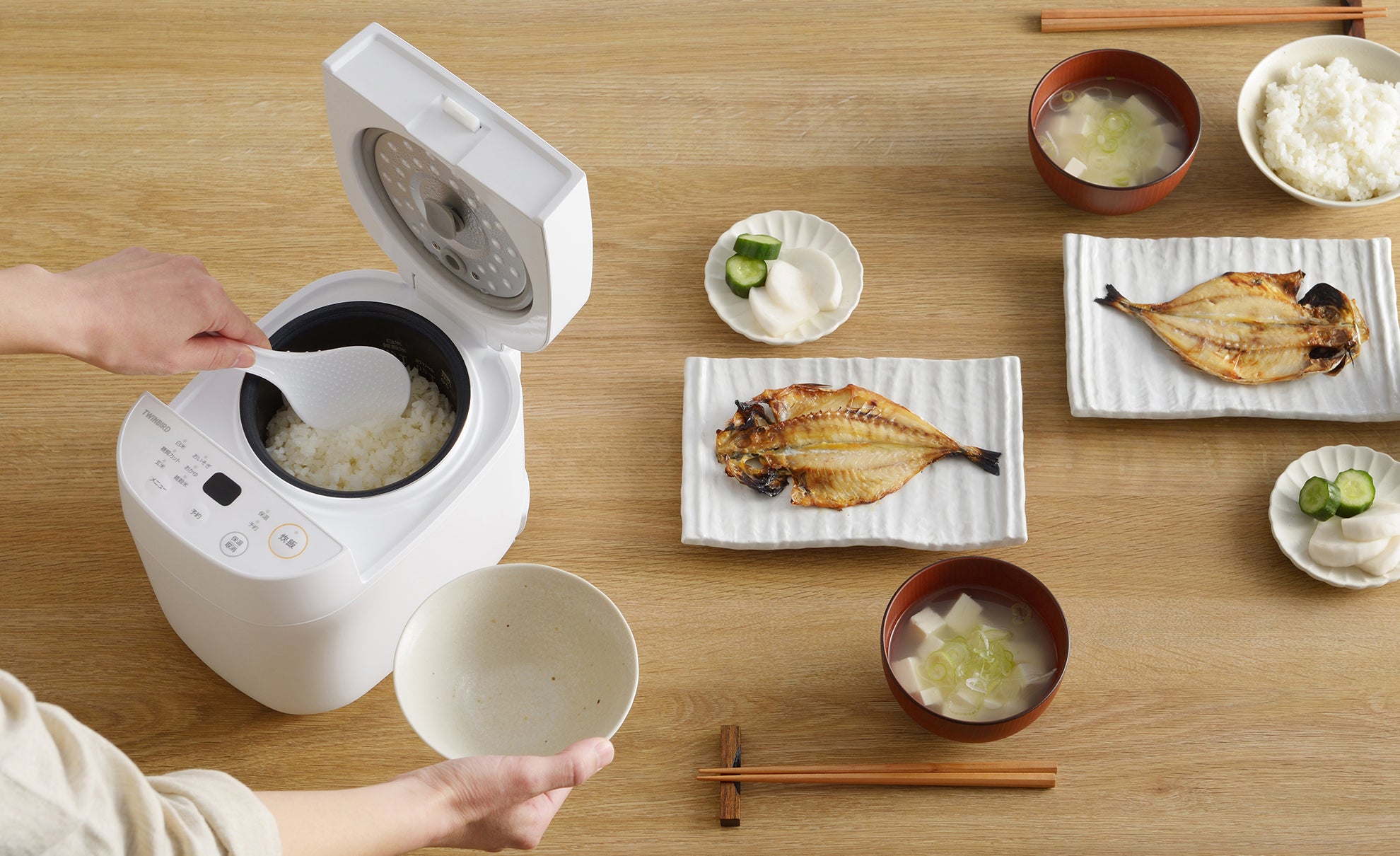 小型IH炊飯器 約30%off ツインバード 炊飯器 一人暮らし RM-4547W [マイコン炊飯ジャー