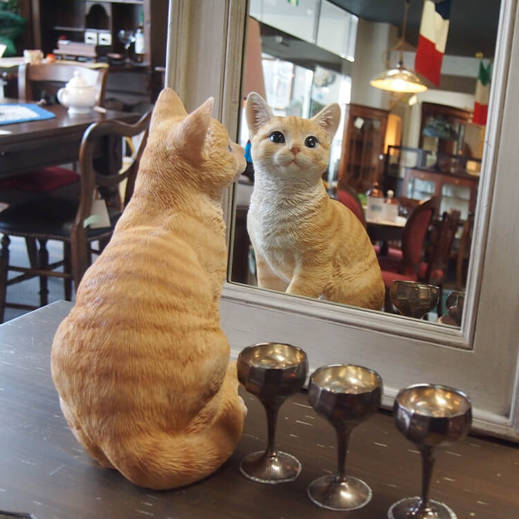 欠品中 置物 茶トラ ねこ 茶猫 レジン オブジェ ディスプレイ