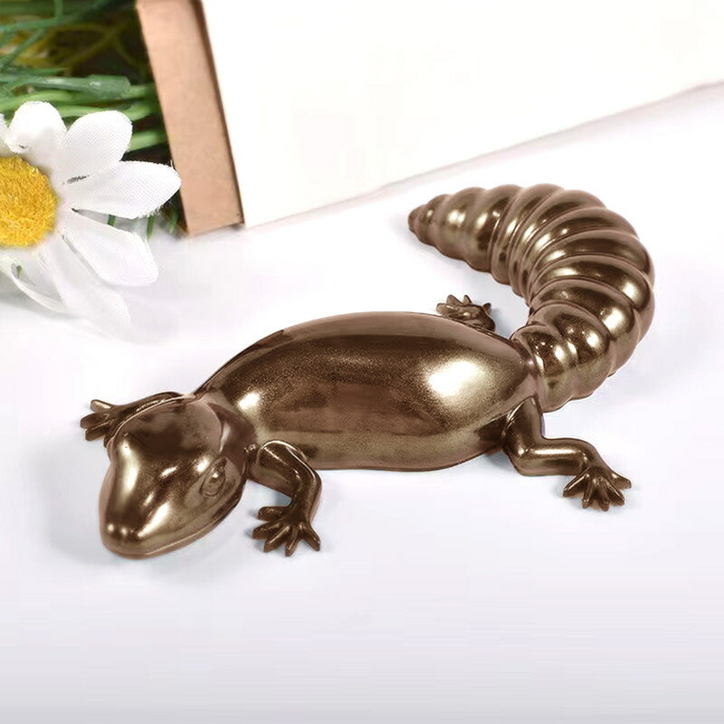 カヤ　☪︎⋆☽様お取り置きです。Ｎｏ．574 レジン ペンダント いもむし シリコンモールド 爬虫類 3個セット トカゲ カエル カタツムリ 生き物
