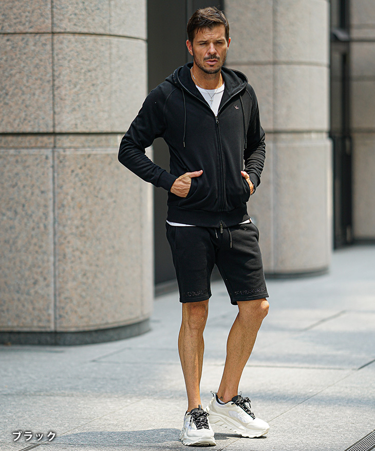 1PIU1UGUALE3 RELAX ウノピゥウノウグァーレトレ リラックス