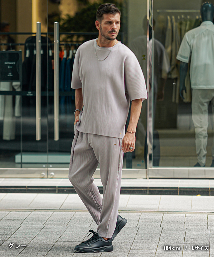 Oggiコラボ パウダリーツイル クロップドパンツ 紺 セットアップ