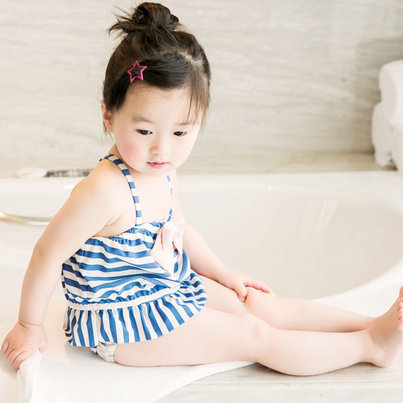 女の子 キッズ ガールズ ストライプ レオタード水着 泳帽付き 縞模様