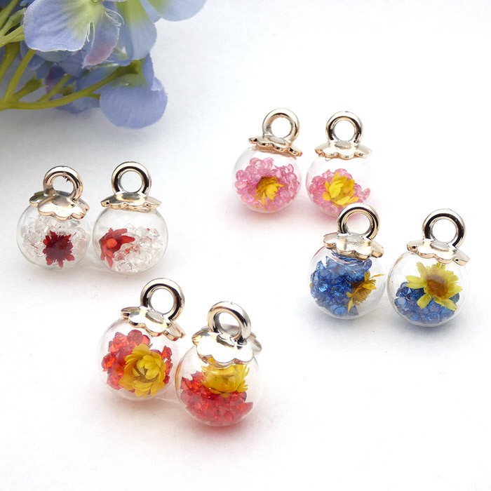 ガラスドーム ビーズ 花入り 赤 2個セット ビーズ入り レジン ピアス 素材 ガラスドーム レッド キーホルダー アクセサリー ハンドメイド  ペンダント :nn-kursbh2-002:NINASTORE - 通販 - Yahoo!ショッピング