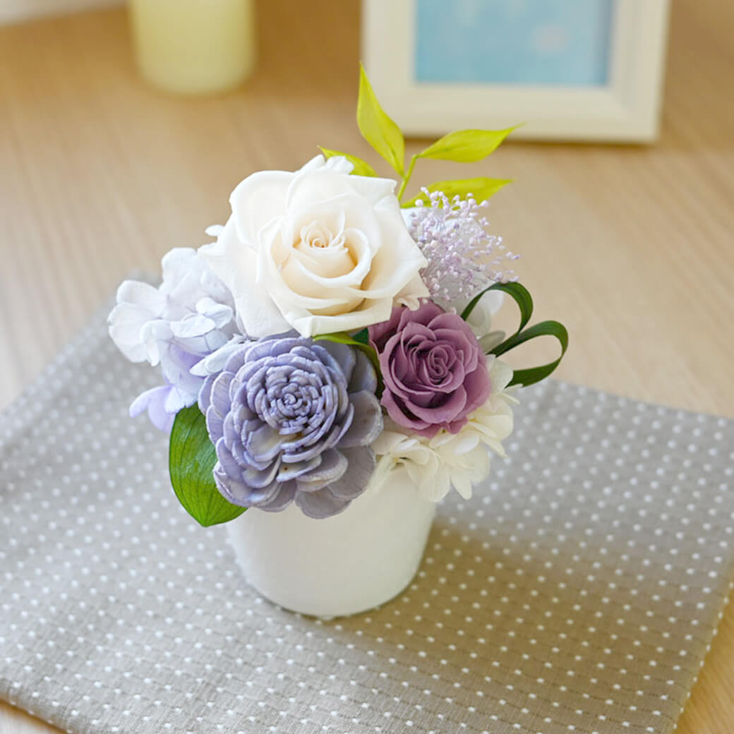 お供え プリザーブドフラワー 「すみれ」 お悔やみ 供花 仏花 フラワー