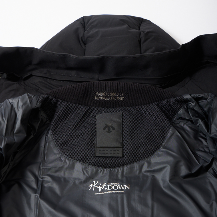 水沢ダウン（DESCENTE） 2023-2024FWモデル DESCENTE デサント