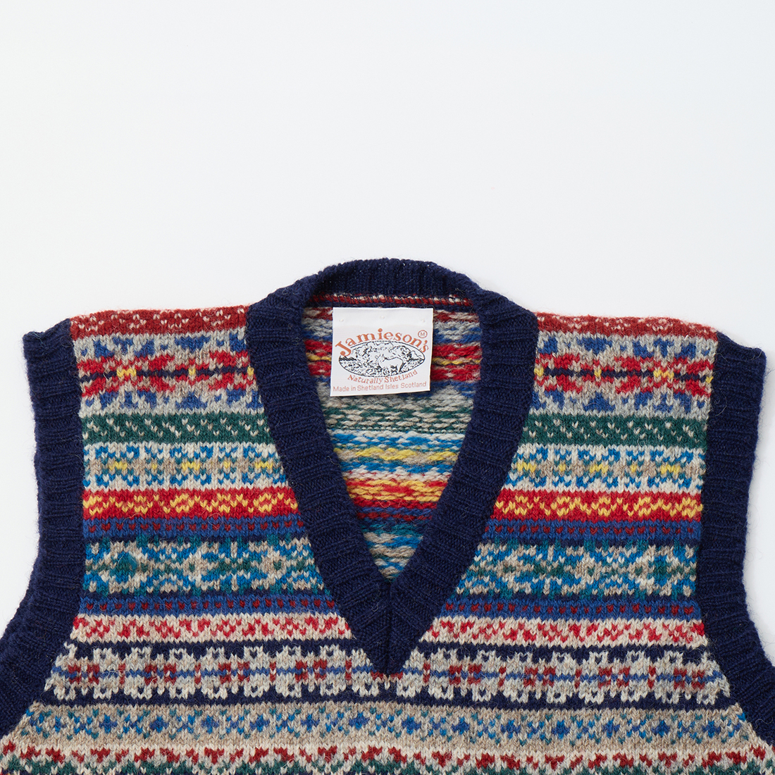 Jamieson's of Shetland JAMIESON'S ジャミーソンズ フェアアイル柄 V
