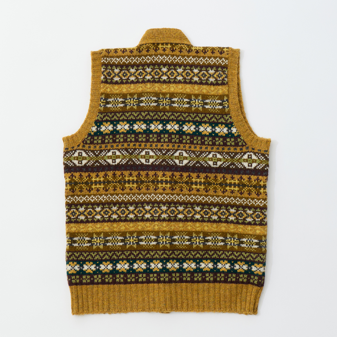 Jamieson's of Shetland JAMIESON'S ジャミーソンズ フェアアイル柄 V