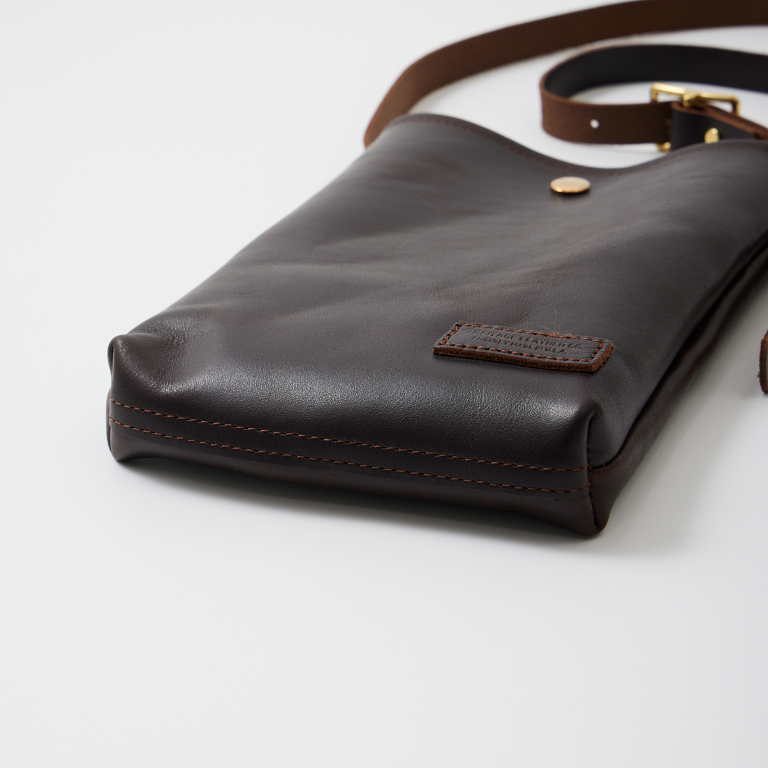 【完売品/ボーイズマーケット別注】ヘリテージレザー サコッシュ m80282215909_1.jpg?1735802161