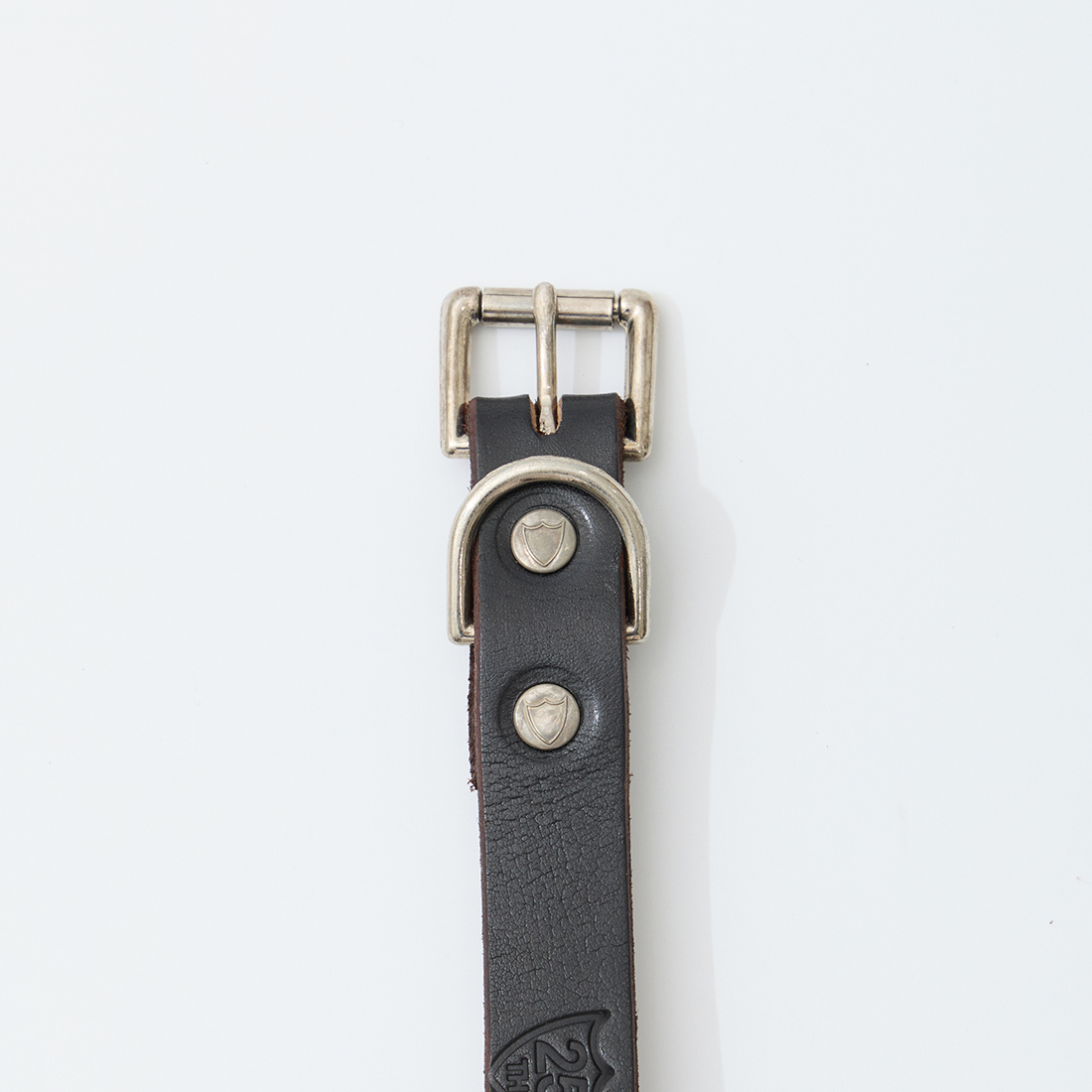 HTC エイチティーシー ブランド25周年 フラワーストーンスタッズ 0.75