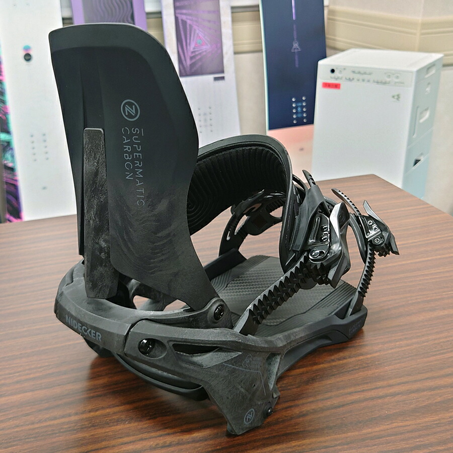 supermatic-carbon1.jpg supermatic-carbon1.jpg