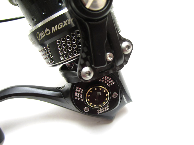 中古】【送料無料】アブガルシア REVO MG エクストリーム 3000SH (2