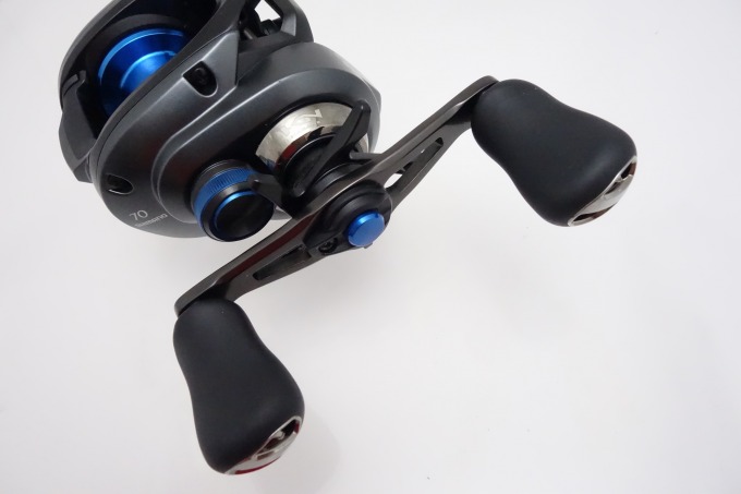 シマノ 20 SLX DC 70（右）新品未使用 匿名配送 SHIMANO シマノ ベイトリール 20 SLX DC 70(右) 04177｜中古釣具
