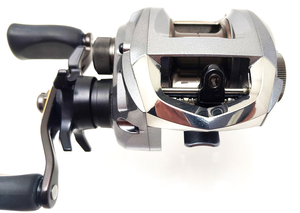 【終了】中古リール ベイトリール 美品 ダイワ SS SV 105XH DAIWA（ダイワ） (数量限定・半額)ダイワ SS SV 105XH ベイトリール 右