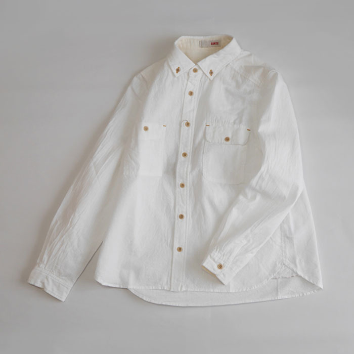 レディース 白 シャツ ブラウス トップス 日本製 襟付き オフホワイト ボタンダウン コットン 綿 長袖 レギュラーシャツ