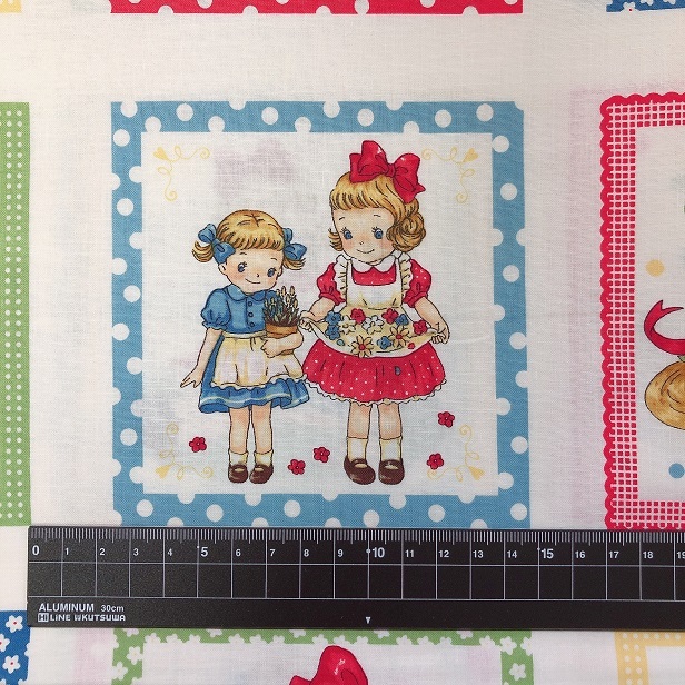 マーガレット＆ソフィー パッチワーク風 約60センチパネル売り QUILT 