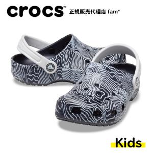 クロックス crocs【キッズ サンダル】Classic Topographic Clog K/クラ...
