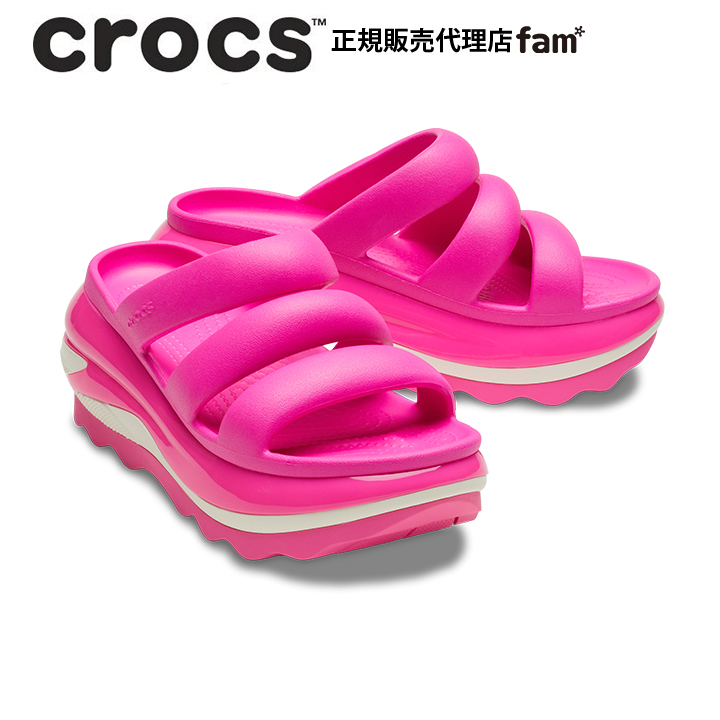 クロックス crocs【メンズ レディース サンダル】Mega Crush Triple Strap...