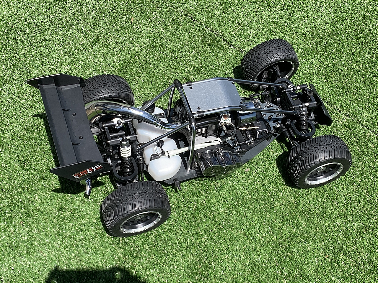 ラジコン オフロード エンジン FS-RACING 1/5スケール Bajaバギー ４WD fs11203 RCカー ラジコンカー FSレーシング  30ccエンジン 大人向け