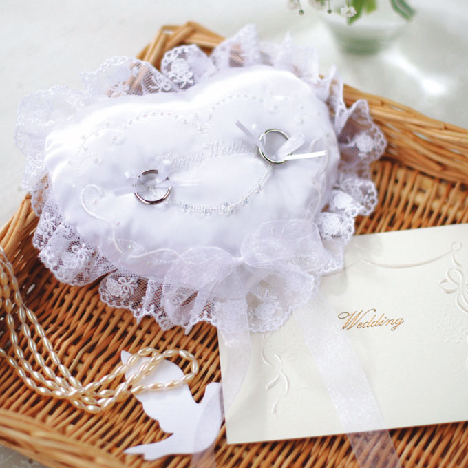 正規販売店】刺しゅう入りリングピロー オーロラ 手作りキット 結婚式 刺しゅう ハート 手芸 ウェディング 手作り プレゼント レース 指輪 おしゃれ  ハンドメイド ハマナカ 婚礼