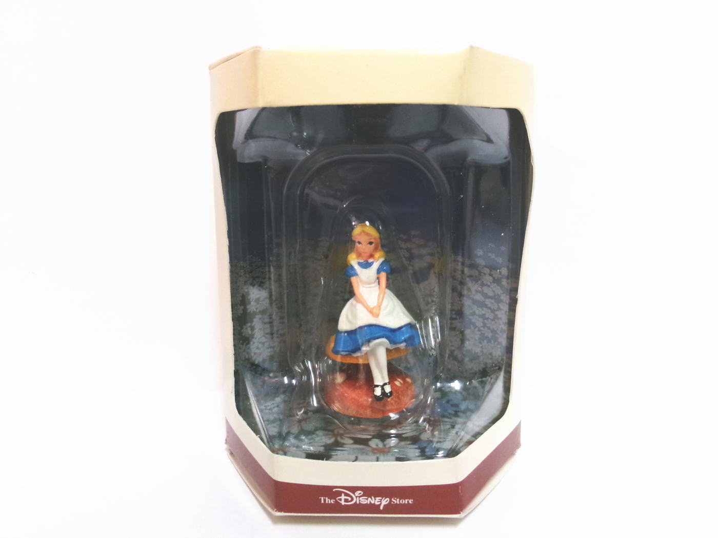 ふしぎの国のアリス タイニーキングダム フィギュア ディズニー Alice
