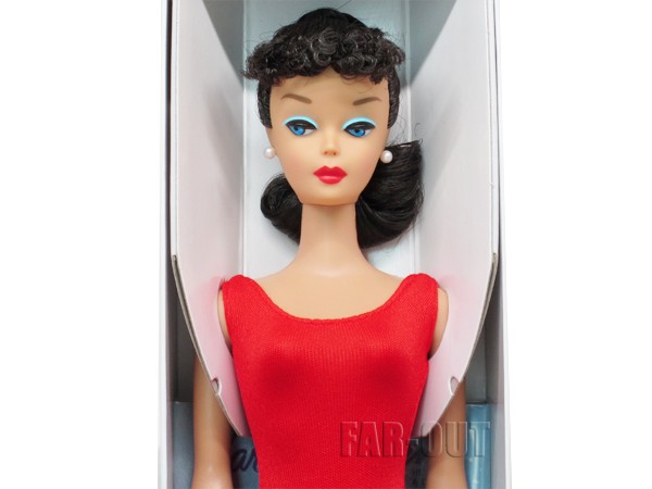Barbie Life in The Dreamhouse Fashion Vending Machine