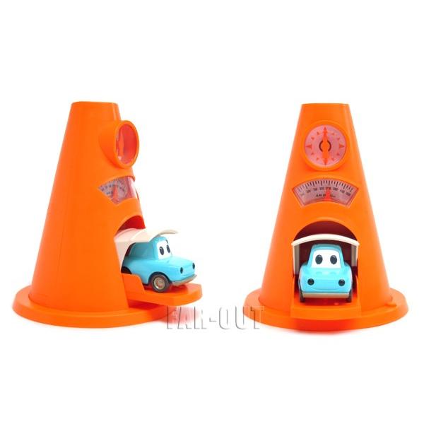 D23 Expo USA 2017 Cars コージー・コーン アラーム レプリカ トイ Cozy Cone Alarm マテル社 ディズニー  D23エキスポ : 764-4281 : FAR-OUT - 通販 - Yahoo!ショッピング