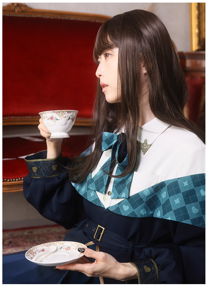 Favorite ハートの女王とアリスの重ね着風豪華ワンピース ハートの女王とアリスの重ね着風豪華ワンピース ｜ Favorite