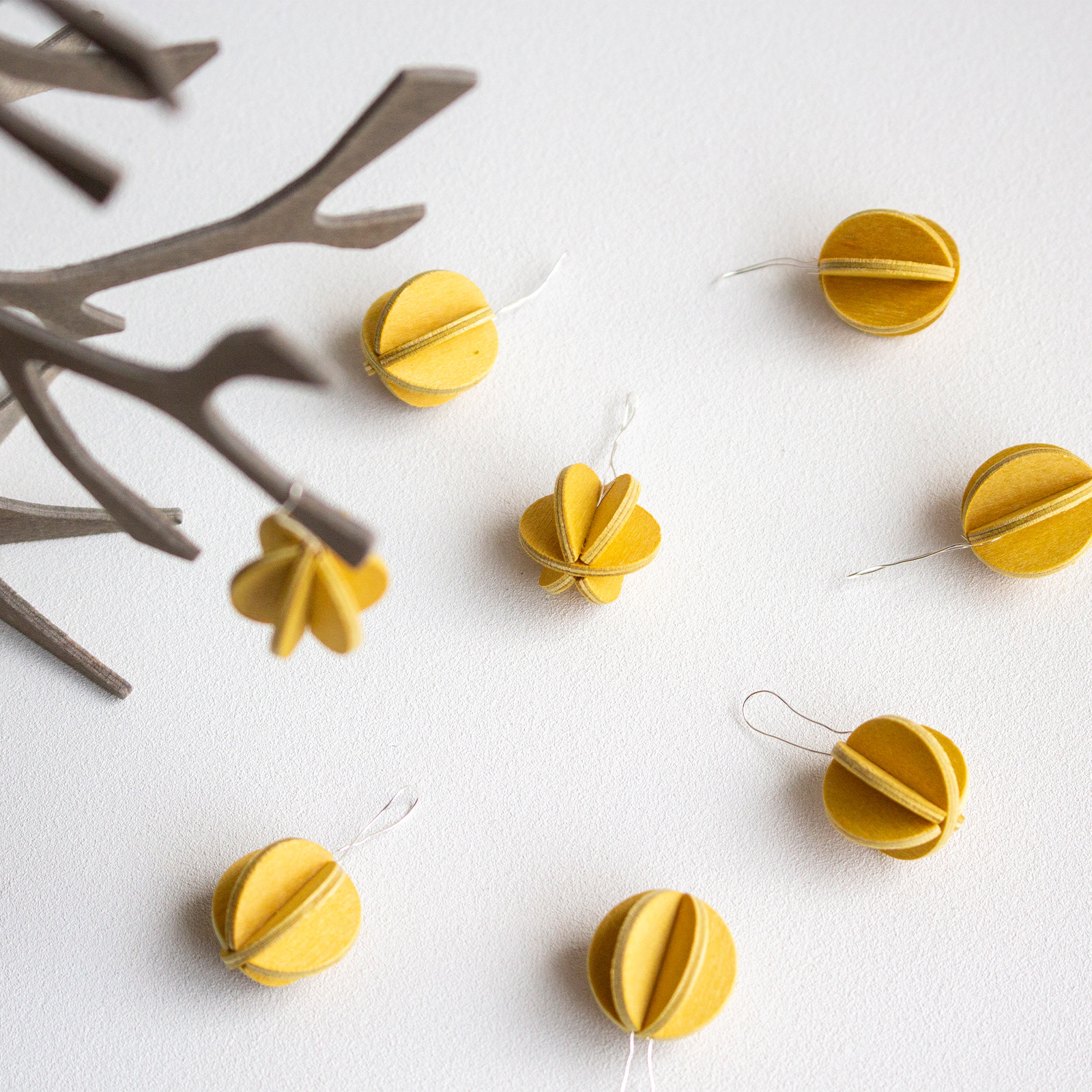 Lovi（ロヴィ） オーナメント ミニボール 1.7cm 8個 クリスマスツリー