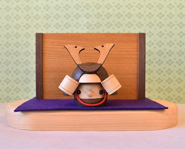 こまむぐ どんぐり兜 基本セット 五月人形 木製 コンパクト 兜 木 兜飾り 端午の節句 日本製 限定品 おもちゃのこまーむ Com Don006 1 Favoritestyle キッチン 雑貨 通販 Yahoo ショッピング