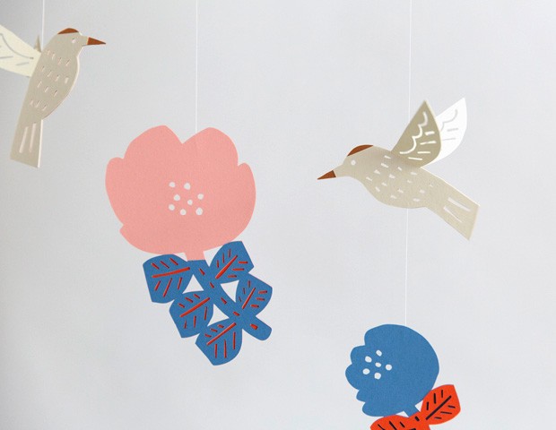 モビール 花とハチドリ マニュモビールズ Hummingbird 子供部屋 女の子 子供 赤ちゃん 花 鳥 日本製 Manu Mobiles