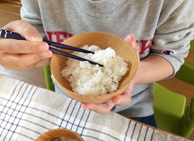 SHIRASAGI 子ども飯椀 ナチュラル さくら 子供用 お茶碗 日本製 天然木 白鷺木工