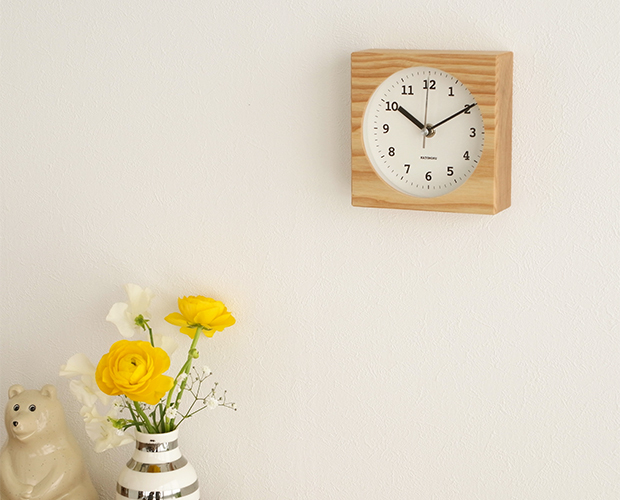 加藤木工 カトモク KATOMOKU Dual use clock 4 ナチュラル 掛け＆置き時計 電波時計 置き時計 壁掛け スクエア 四角 スイープムーブメント