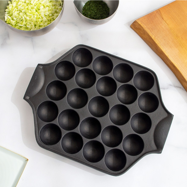 岩鋳（IWACHU） ＼2/25はポイント10倍／ 岩鋳 たこ焼き 23穴 南部鉄器