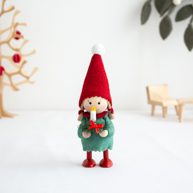 今季完売】ノルディカニッセ キャンドルを持った女の子 Joy to the